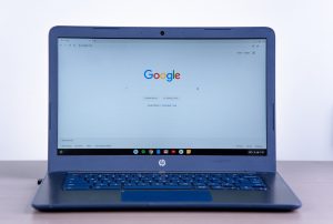 cheap laptop under 200